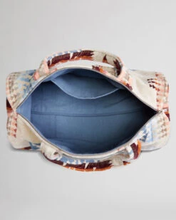 Pendleton TERRY CLOTH DUFFEL 7 Pendleton TERRY CLOTH DUFFEL -Pendleton Sales Store 32700 55184 ALT2