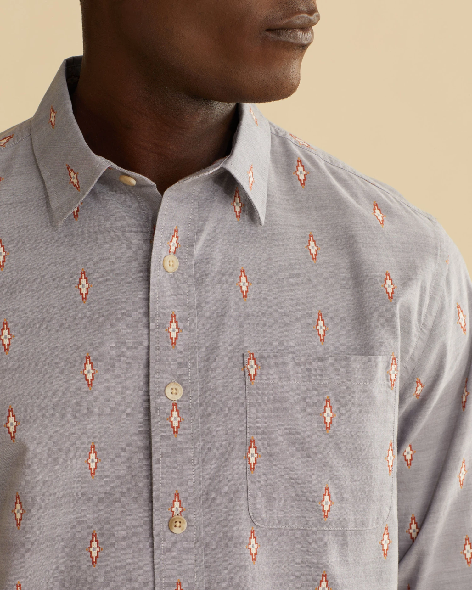 Pendleton MEN'S LONG-SLEEVE CARSON CHAMBRAY SHIRT 4 Pendleton MEN'S LONG-SLEEVE CARSON CHAMBRAY SHIRT - Image 2