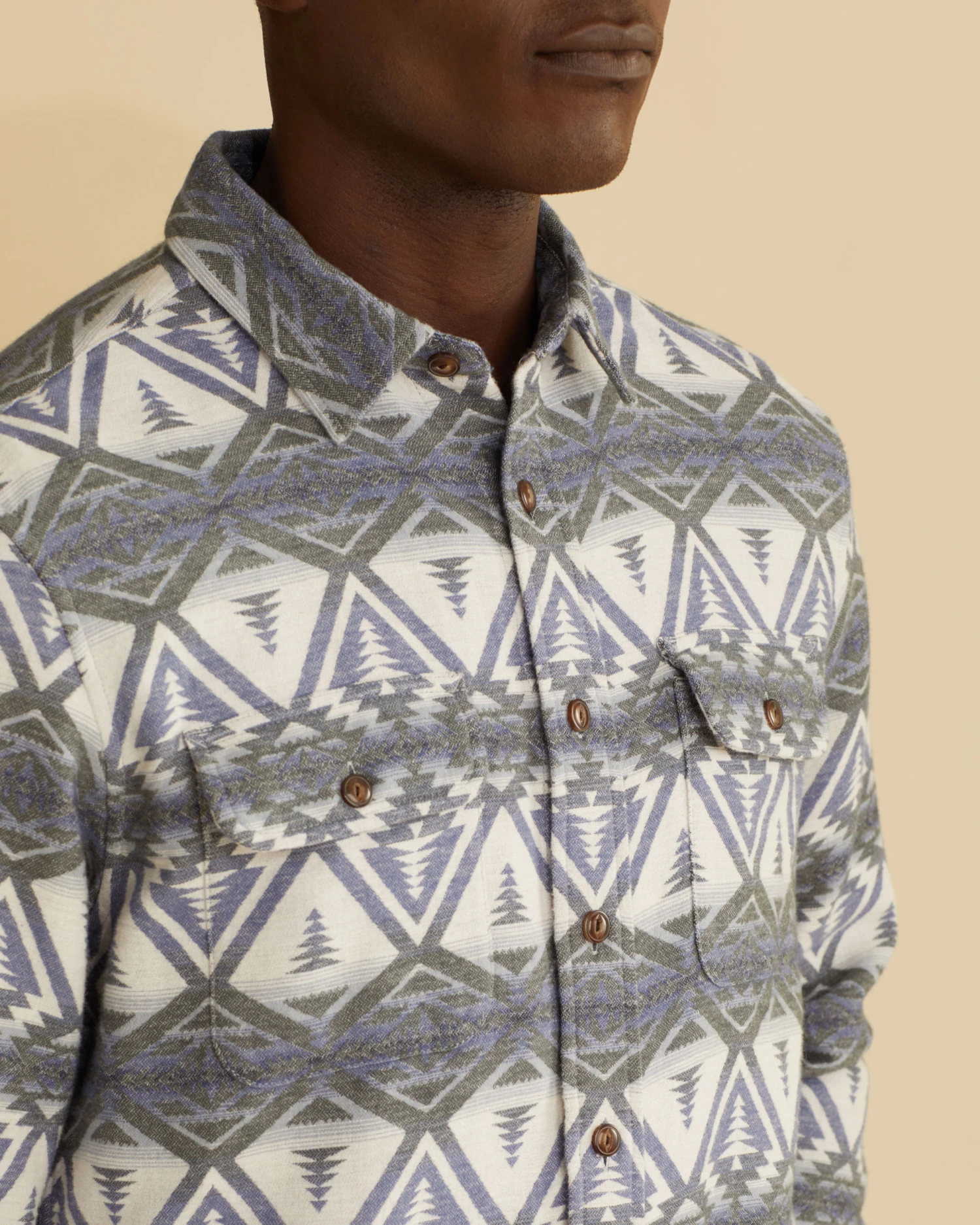 Pendleton MEN'S LIGHTWEIGHT DOUBLESOFT BEACH SHACK SHIRT 6 Pendleton MEN'S LIGHTWEIGHT DOUBLESOFT BEACH SHACK SHIRT - Image 4