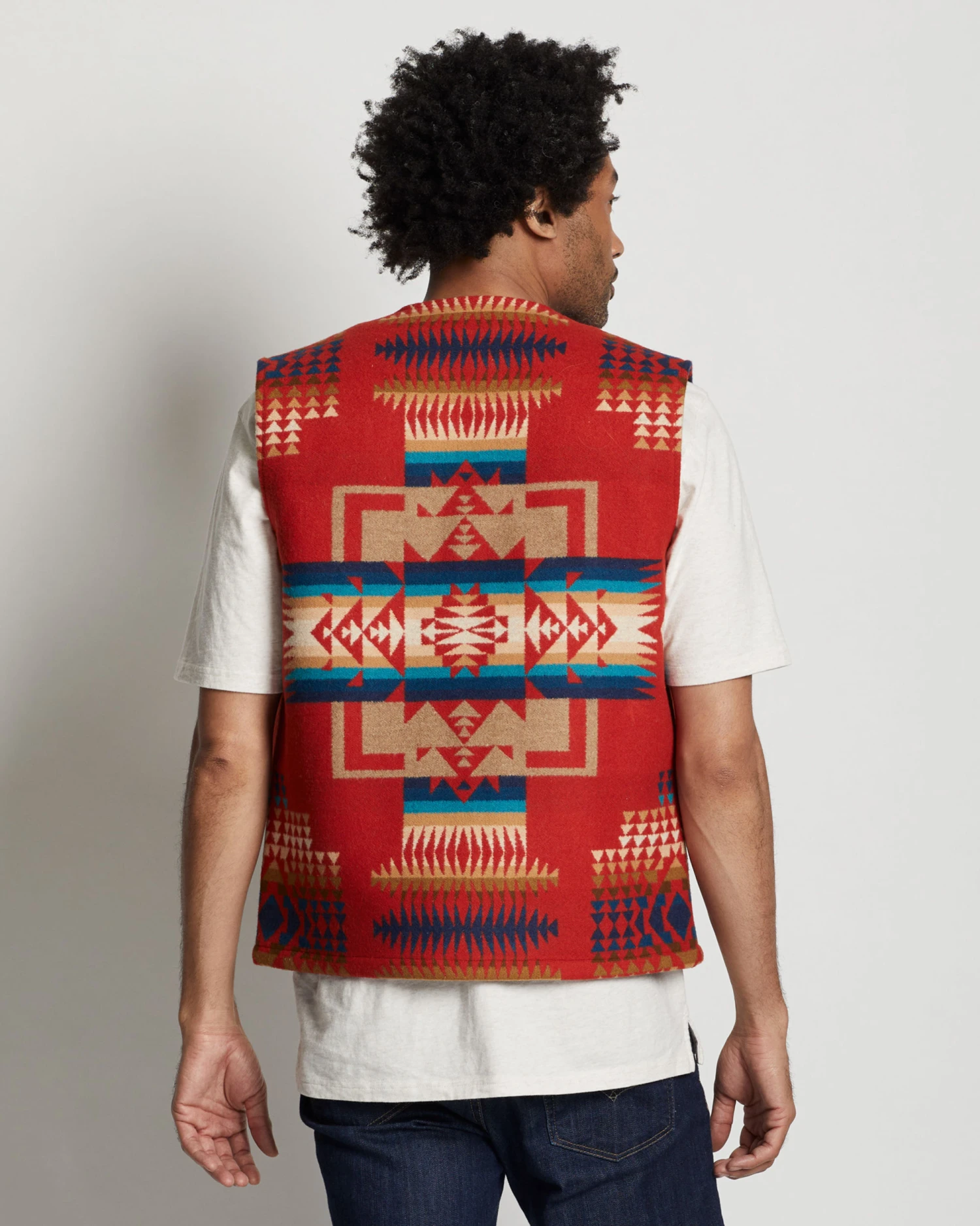 Pendleton MEN'S QUILTED SNAP VEST 7 Pendleton MEN'S QUILTED SNAP VEST - Image 5