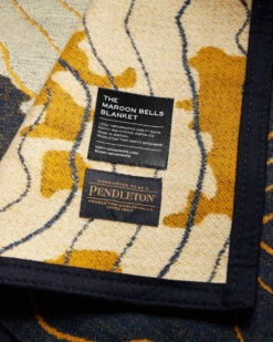 NORTH DRINKWARE X PENDLETON MAROON BELLS BLANKET -Pendleton Sales Store 70032 82854 ALT2