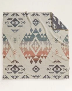 Pendleton AGATE BEACH BLANKET -Pendleton Sales Store 70118 57011 ALT2