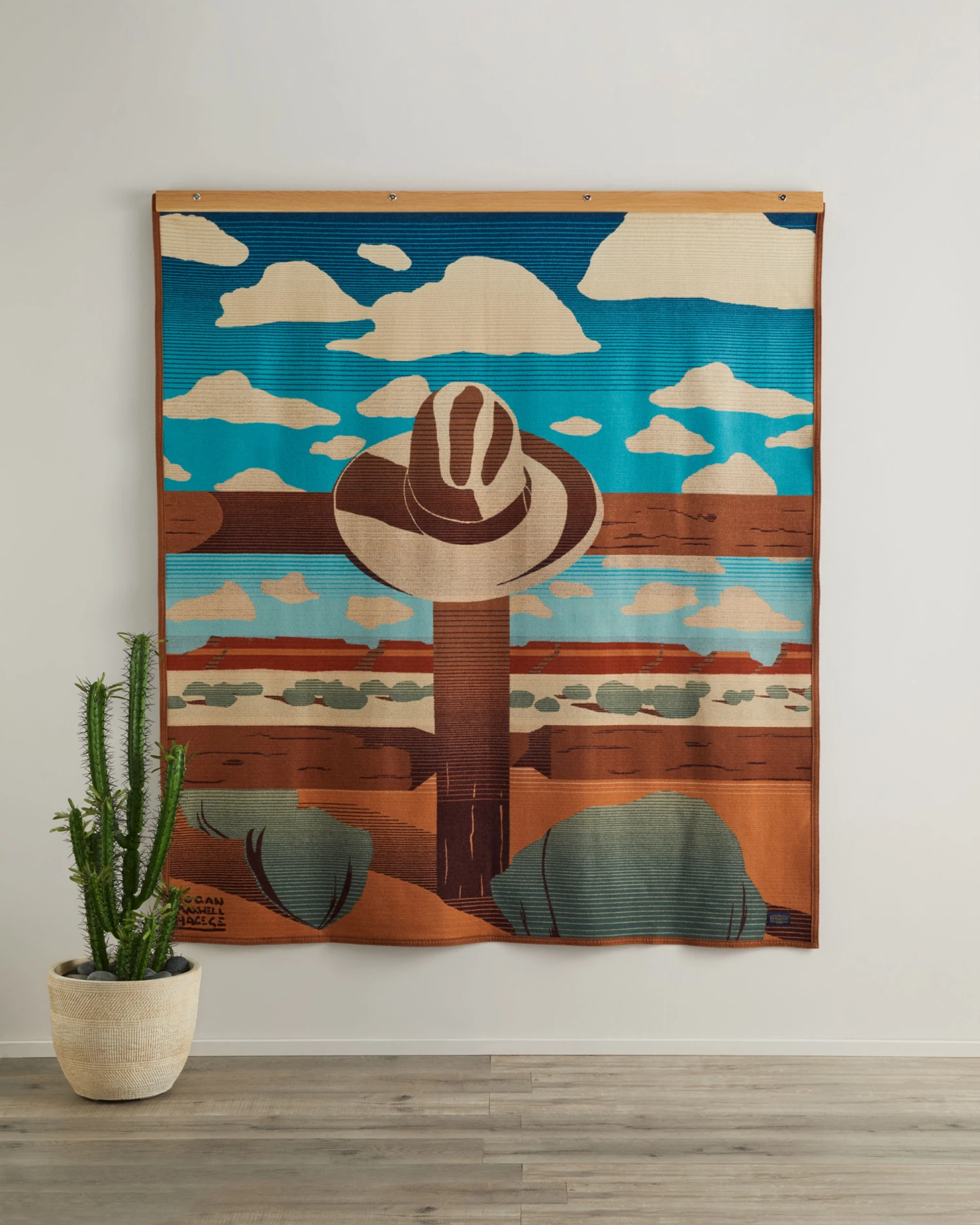 Pendleton TEXTILE HANGER 4 Pendleton TEXTILE HANGER - Image 2