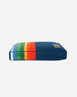 Pendleton CRATER LAKE NATIONAL PARK DOG BED