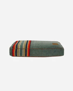 Pendleton YAKIMA CAMP DOG BED