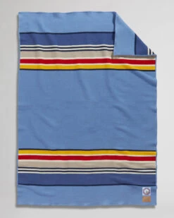 Pendleton YOSEMITE NATIONAL PARK THROW WITH CARRIER