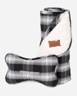 Pendleton CLASSIC PLAID THROW AND TOY